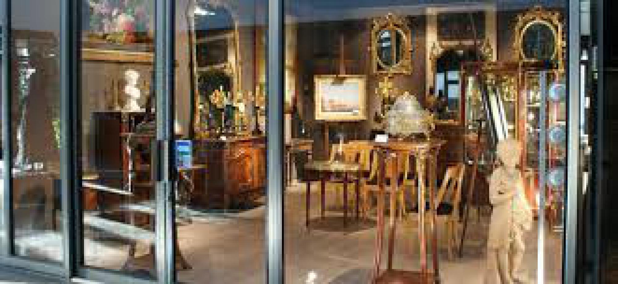 Antiquaire